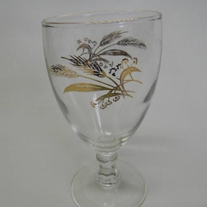 Vintage 1950&#39;s Homer Laughlin Lifetime &quot;Prairie Gold&quot; Wheat Mid-Century Goblet/Water Glass