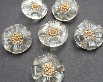 6 Pretty Vintage French 2cm Glass Flower Buttons