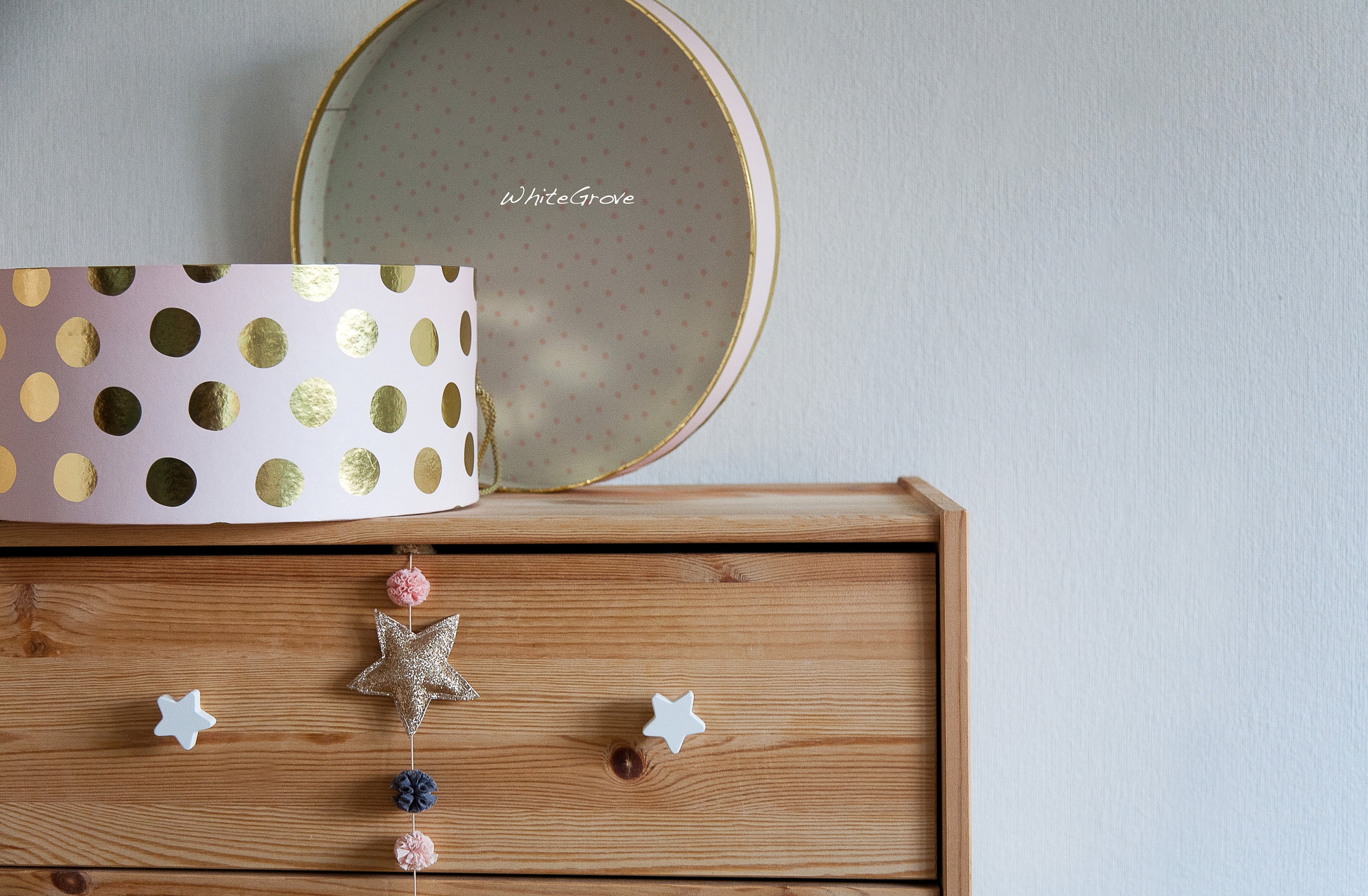 Stars drawer pulls/Wardrobe knobs/Nursery dresser knobs/Star Etsy