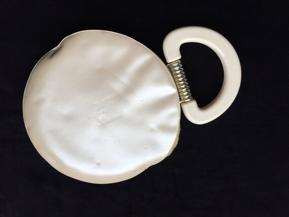 Travel make-up mirror - image 4