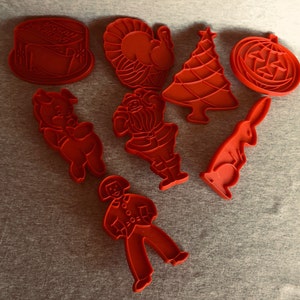 Vintage Tupperware Cookie Cutters