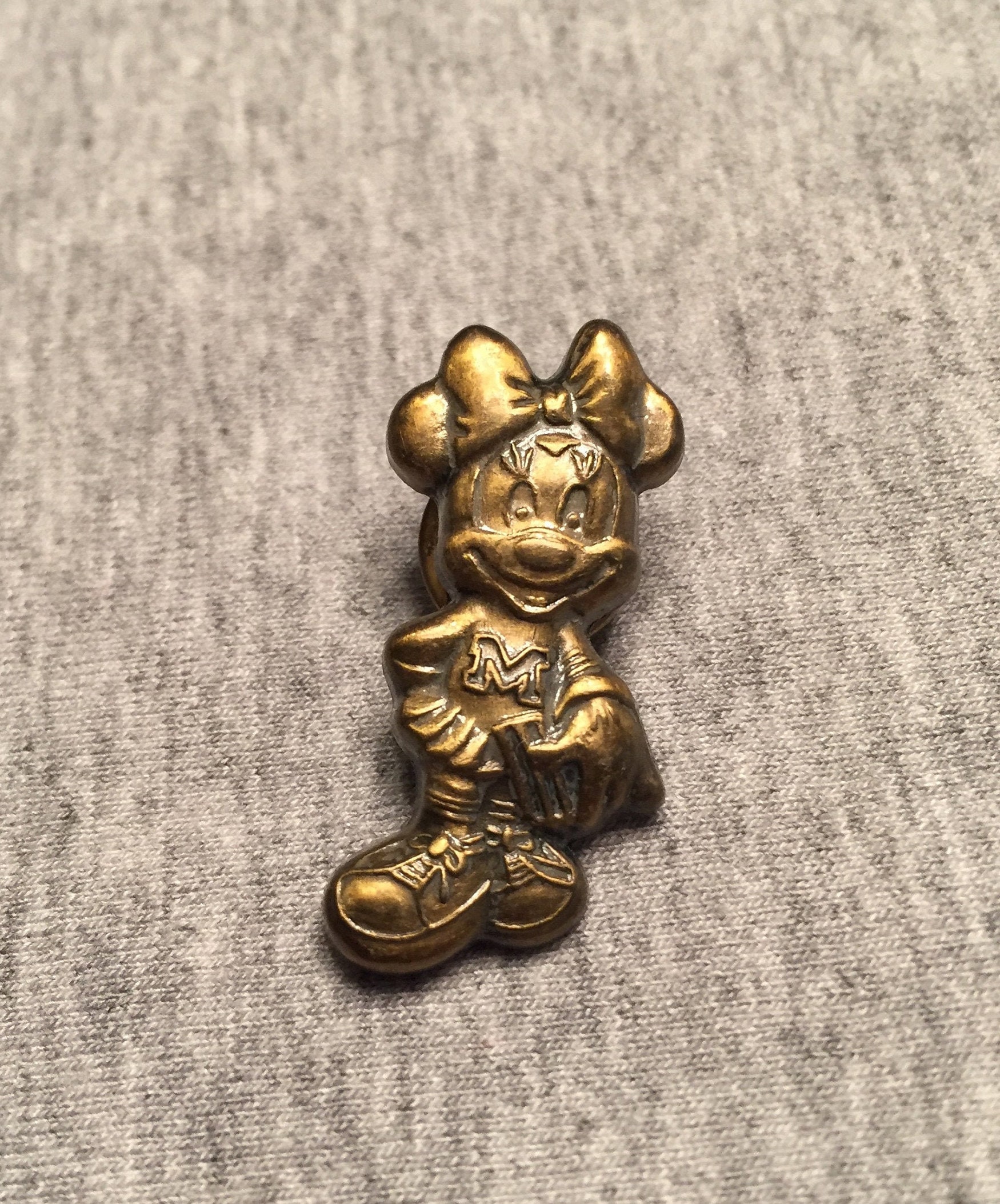 Vintage Minnie Mouse Lapel Pin - Etsy