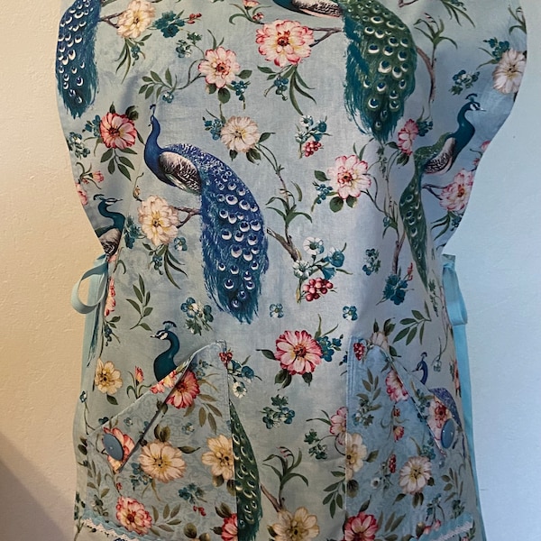 PEACOCKS Plus Size Cobblers Apron