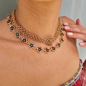 Conjunto de collar en capas de flores gruesas, collar Y2k, cadena de gargantilla de oro para mujer, gargantilla de cadena de oro vintage, collar de declaración de flores