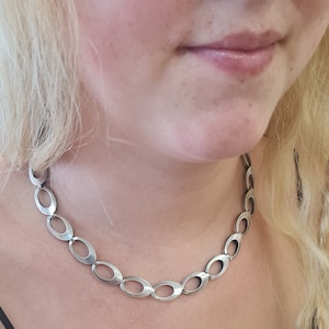Womens Statement Chunky Silver Necklace, Vintage Collar Necklace for Women, Antique silver Link chain, Oval Chain Link Necklace, Rock Style