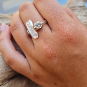 Silicone Ring For Women, Baroque Pearl Ring, Fresh Water Pearl Ring, Silicone Engagement Ring, Rubber Ring Band