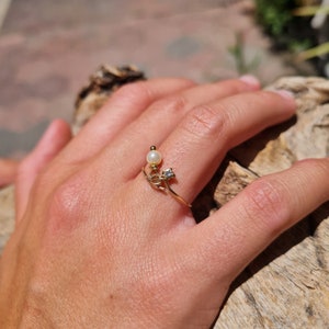 Bague en or avec breloques en cristal, bague remplie d&#39;or Dainty avec pierre, empilage de bagues en or avec breloques, bague en or avec perles faites à la main