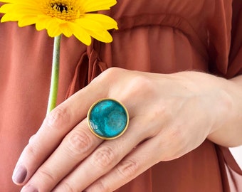 Peacock Blue Marble Round Cocktail Ring with Gold Adjustable Band, Blue and Gold Cocktail Ring, Statement Marble Ring, Blue Oversized Ring