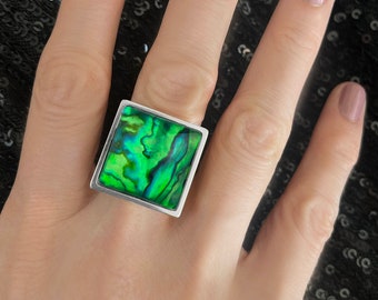 Square Cocktail Ring in Silver with Green Abalone, Green Statement Ring, Abalone Dress Ring, Green Cocktail ring, Square Abalone Ring