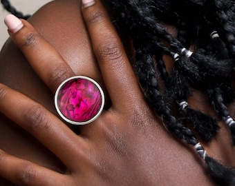Statement Round Cocktail Ring in Silver with Fuchsia Abalone, Hot Pink Ring, Fuchsia Statement Ring, Pink and Silver Cocktail Ring