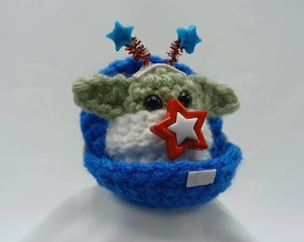 Baby Yoda Ornament Plush Forth of July Independence day USA Grogu Inspired Amigurumi Backpack Mini Cute Patriotic Crochet Gift