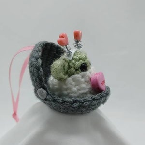 Adorno de Baby Grogu Yoda, El Niño, Llavero de San Valentín, Muñeco Amigurumi, Lindo Peluche Kawaii, Regalo de Animal de Peluche, Mandaloriano Mini Amor imagen 2