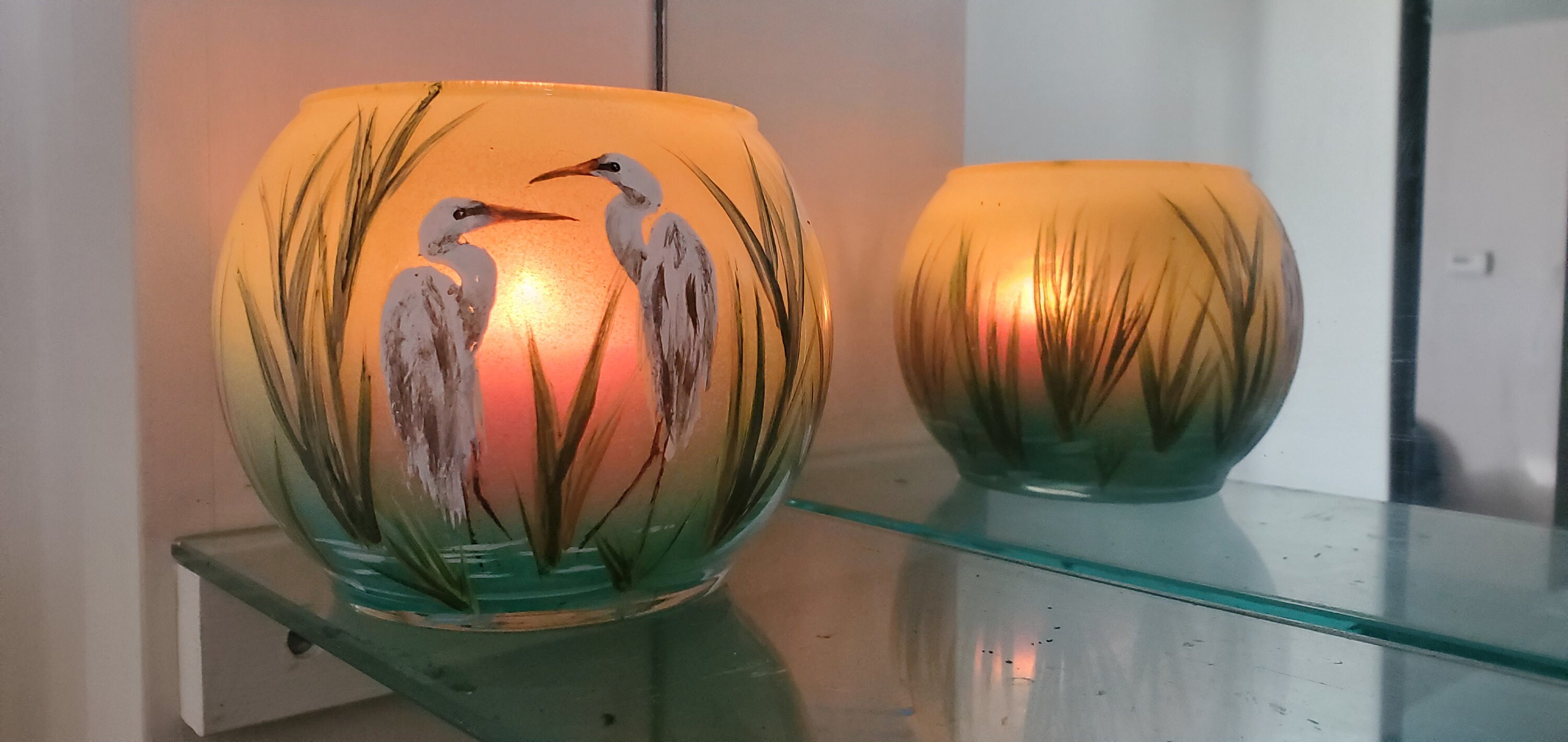Egret bird in pond hand painted candle holder in glass bowl