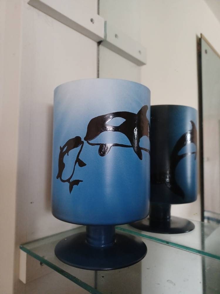 Hand painted in glass candle holder under the sea Orca while killer mom and baby - Thumbnail 2