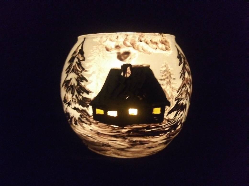 House on the forest winter hand painted candle holders - Thumbnail 6
