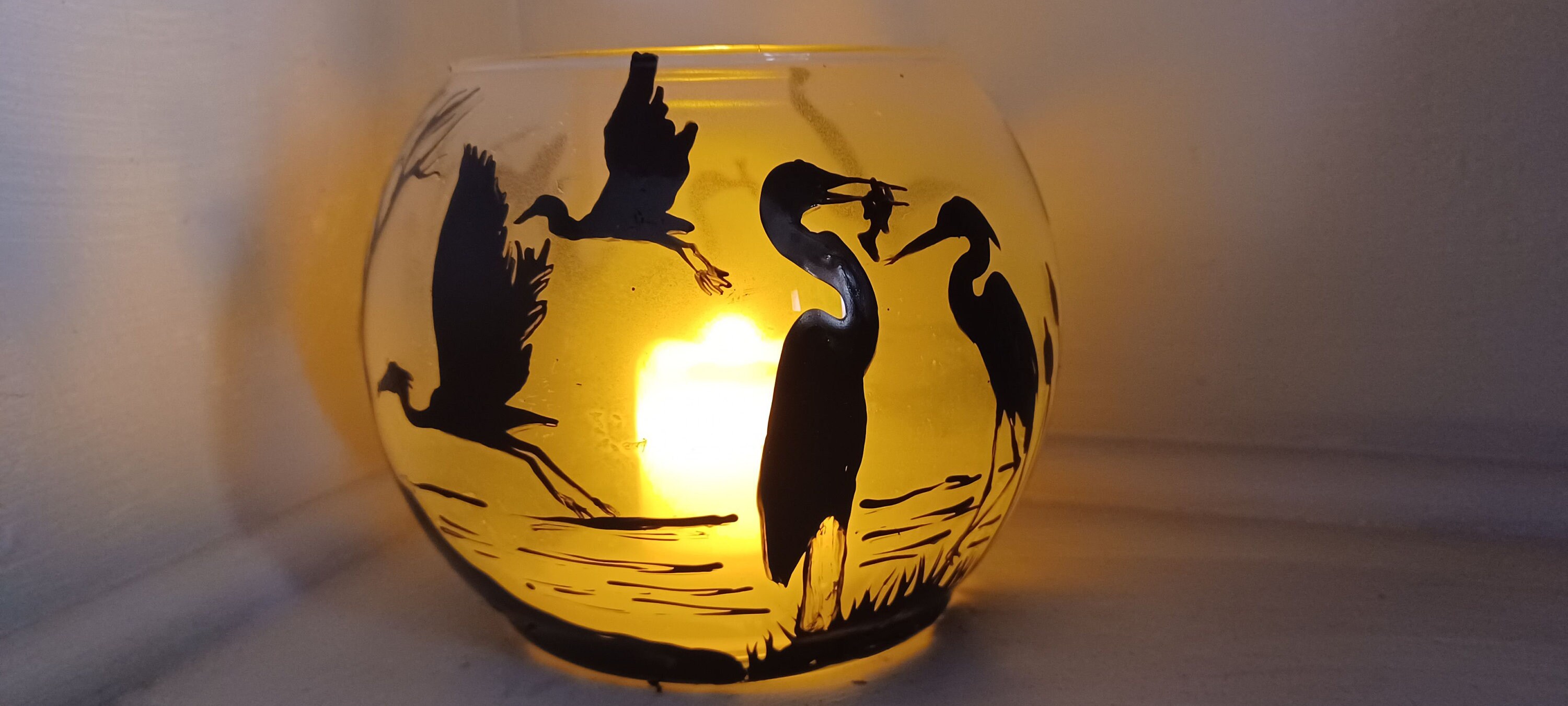 Hand Painted Bird Candle Holder: Egret Lake Scene - Thumbnail 6