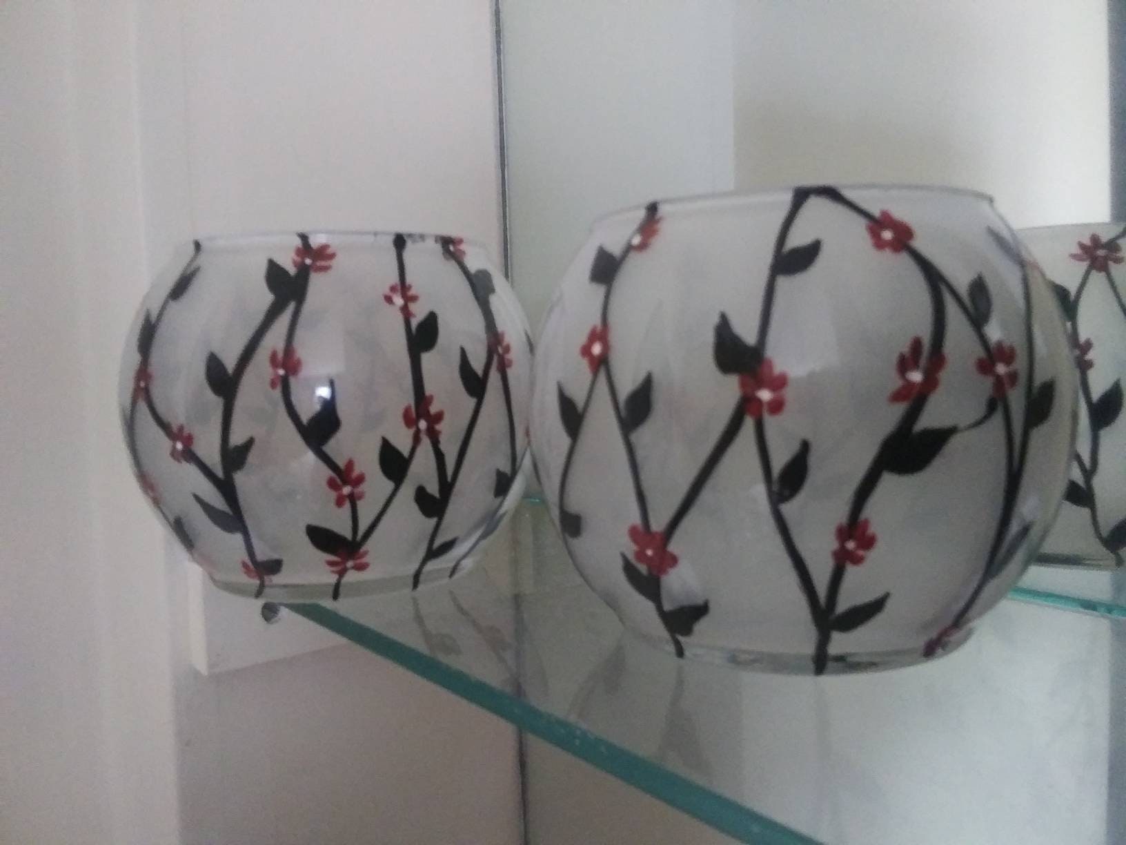 Hand Painted Floral Glass Candle Holder: Red Flower Shadow Light (4x4") - Thumbnail 2