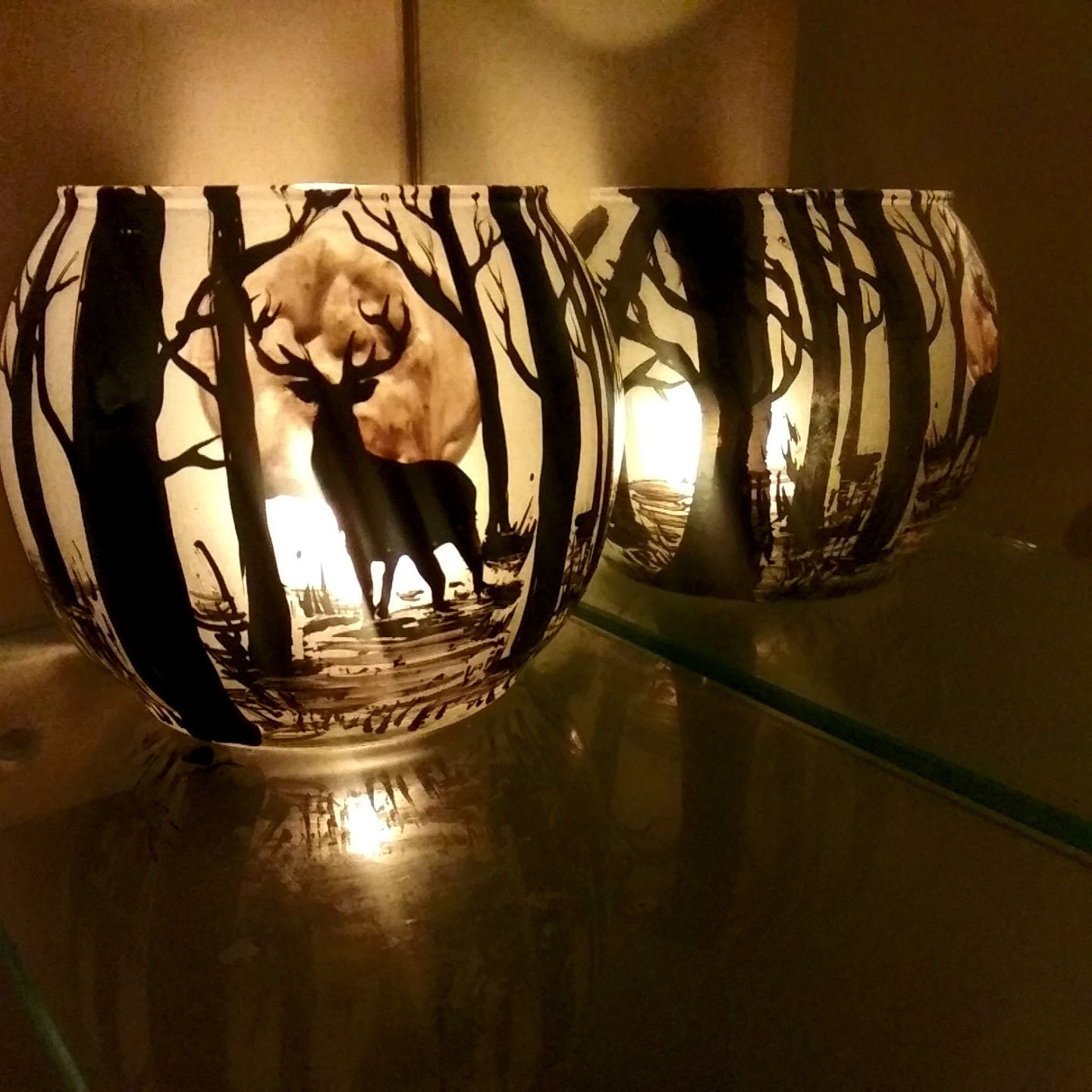 Hand‑Painted Glass Candle Holder “Deer in the Woods” – Rustic Nature Votive Bowl - Thumbnail 3