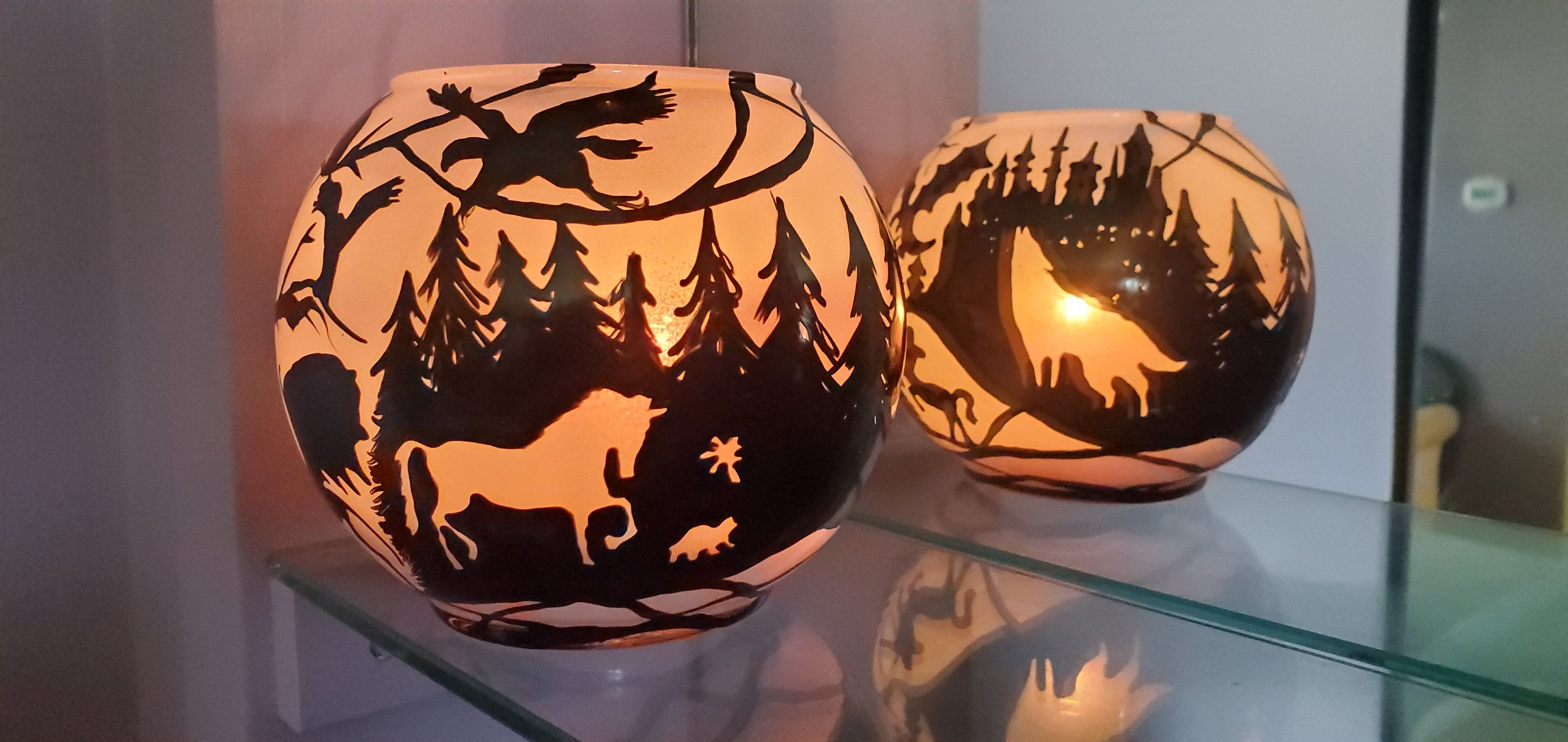 Hand Painted Halloween Candle Holder: Harry Potter Magical Creatures - Thumbnail 4