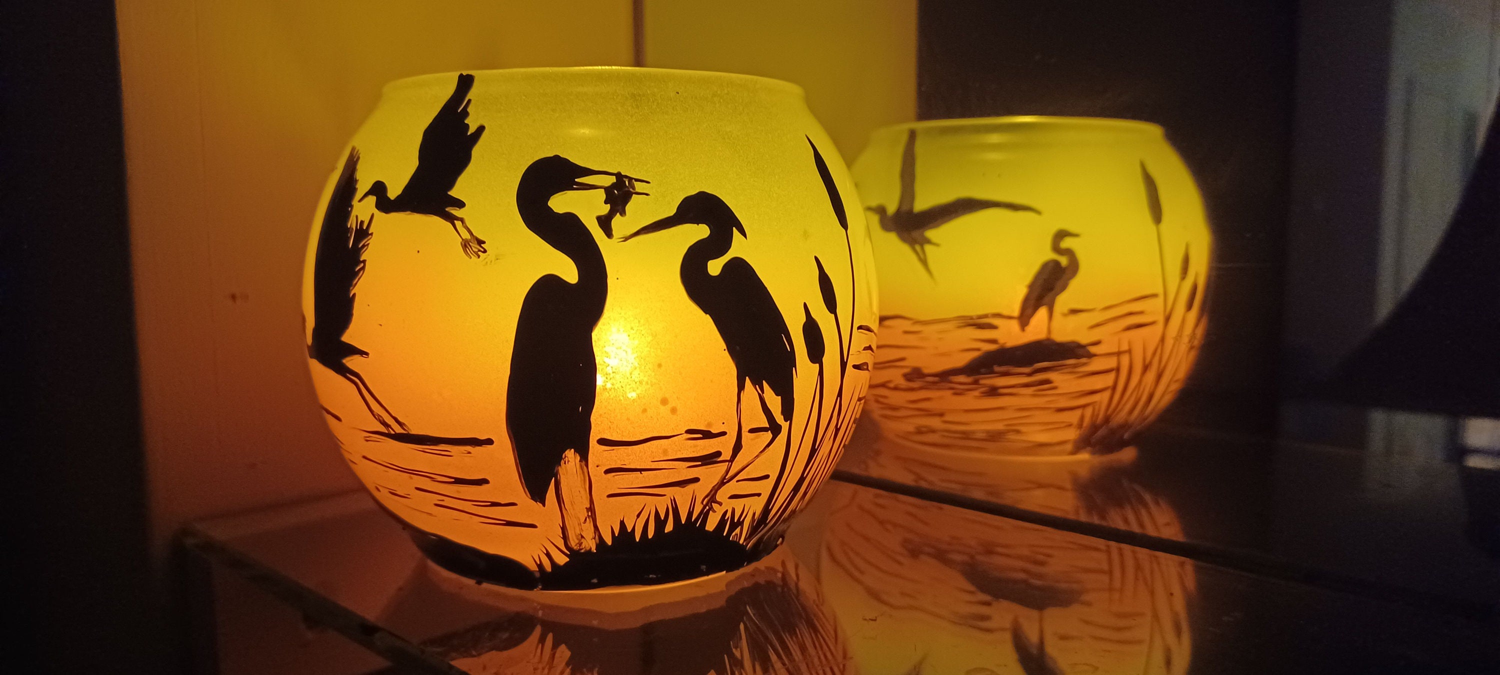 Hand Painted Bird Candle Holder: Egret Lake Scene - Thumbnail 2