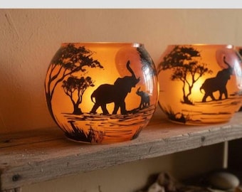 Candelabro de elefante con trompa hacia arriba pintado a mano en vidrio