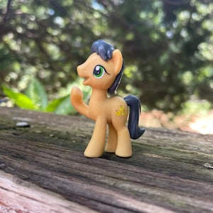 2015 G4 My Little Pony Blind Bag Golden Delicious