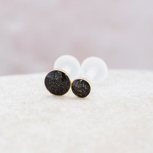 Tragus Helix 16g Gold Black Labret 16G BioFlex image 4