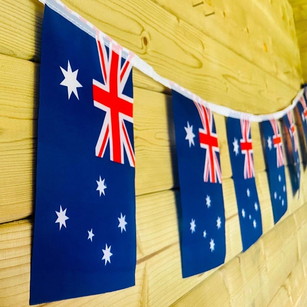 Australia Bunting 24 Flag 5.5m Australian National Flag Ideal for Aussie Themes, Perfect For Sporting Events Including Rugby and Footballand