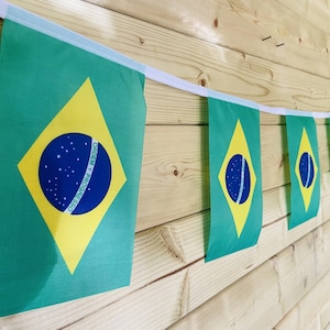 Brazilian National Bunting 24 Flag 5.5m Long Perfect for Any Brazilian Themed Event Ideal for Sports and Football Celebration Decoration