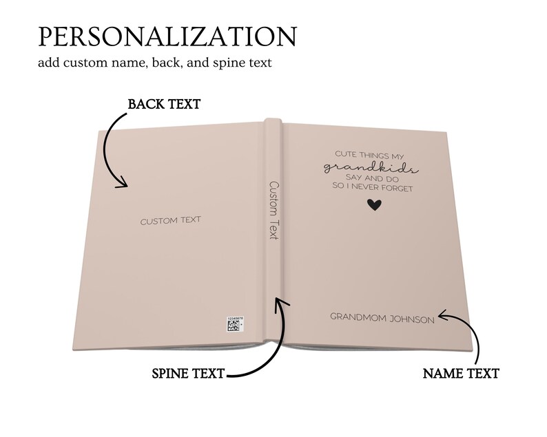 Puede incluir: Diario abierto con una cubierta de color beige claro, con el texto "CUTE THINGS MY grandkids SAY AND DO SO I NEVER FORGET" y un s&iacute;mbolo de coraz&oacute;n. El diario est&aacute; dise&ntilde;ado para la personalizaci&oacute;n con texto personalizado en la parte posterior, el lomo y el interior.