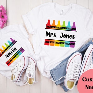 Aangepaste leraar shirt, terug naar school shirt kleuterschool shirt gepersonaliseerde naam leraar shirt krijt leraar shirt leraar cadeau
