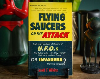 Flying Saucers on the Attack by Harold T Wilkins paperback
