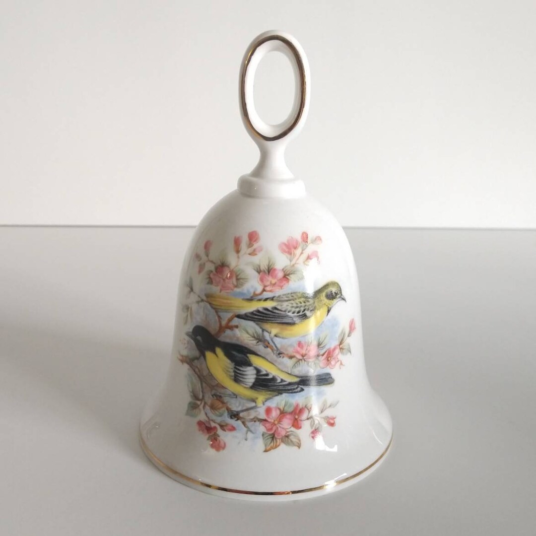 Decorative Bell, Series I 'birds of America' With Yellow Orioles, Estd 1875 Queens, Fine Bone