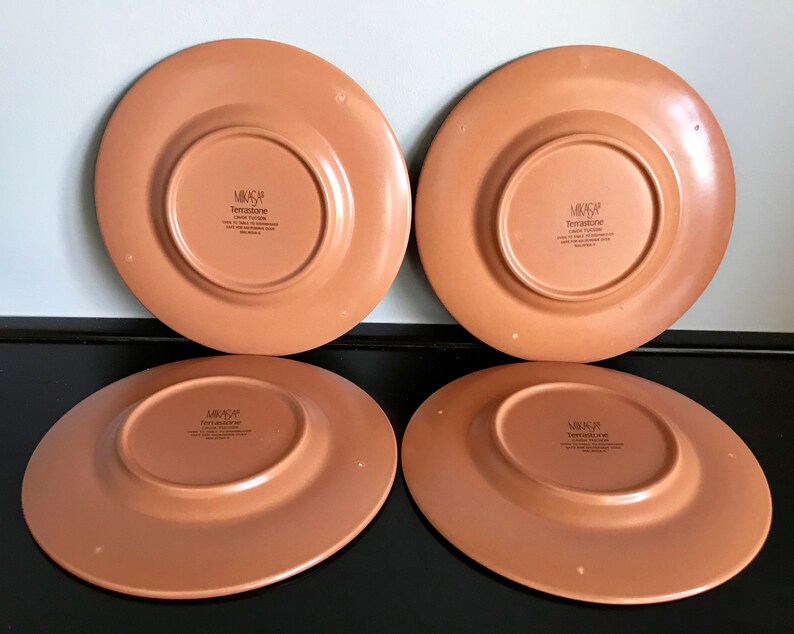 Free Shipping!! Set of 4 Mikasa Terrastone Tucson Bread and Butter Plates