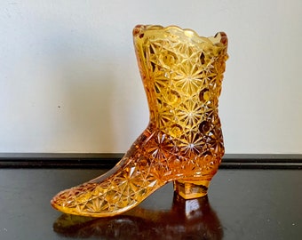 Vintage Fenton Buttons & Bows Amber Pressed Glass Boot -- Free Shipping!