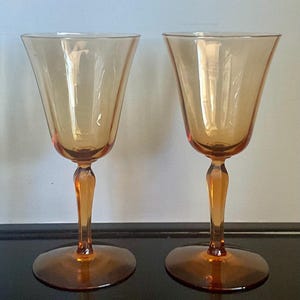 amber colored stemmed wine or water glasses 6-Pack Crystal Cut Wine Glasses 12oz Embossed Design Stemmed Transparent  Amber Gold 7