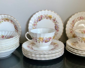 22-Piece Set of Royal Doulton Mayfair Brown MultiColor — 2 Cups, 5 Saucers, 8 Fruit Bowls & 7 Bread Plates — Free Shipping!!