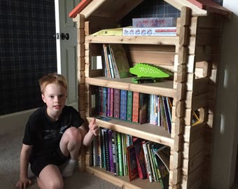 Kids Log Cabin Bookcase / Kids Log Cabin Bookshelf / Boys bedroom bookcase / Playroom bookshelf