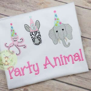Party Animal birthday shirt, Girls Birthday, Animal birthday, Zoo Animal Birthday Shirt, Giraffe Birthday, Camel Birthday, Animal Cracker