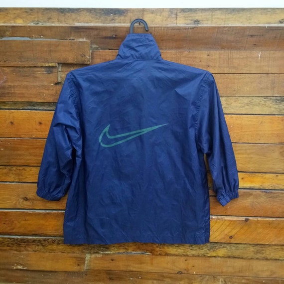 nike zip up windbreaker