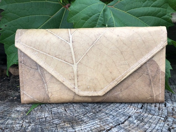 Envelope Clutch Wallet - Handmade Leaf Leather Purse with Coin Pouch