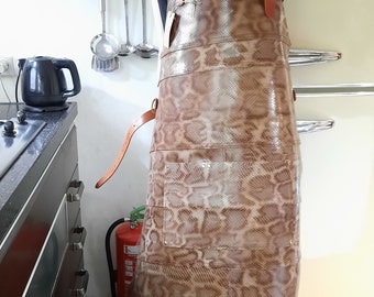 Dames Snake lederen schort BBQ - Keuken  _ Ladies leather apron  BBQ - Kitchen _ Mama's