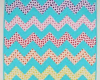 Dots Zig Zag Baby Mini Quilt