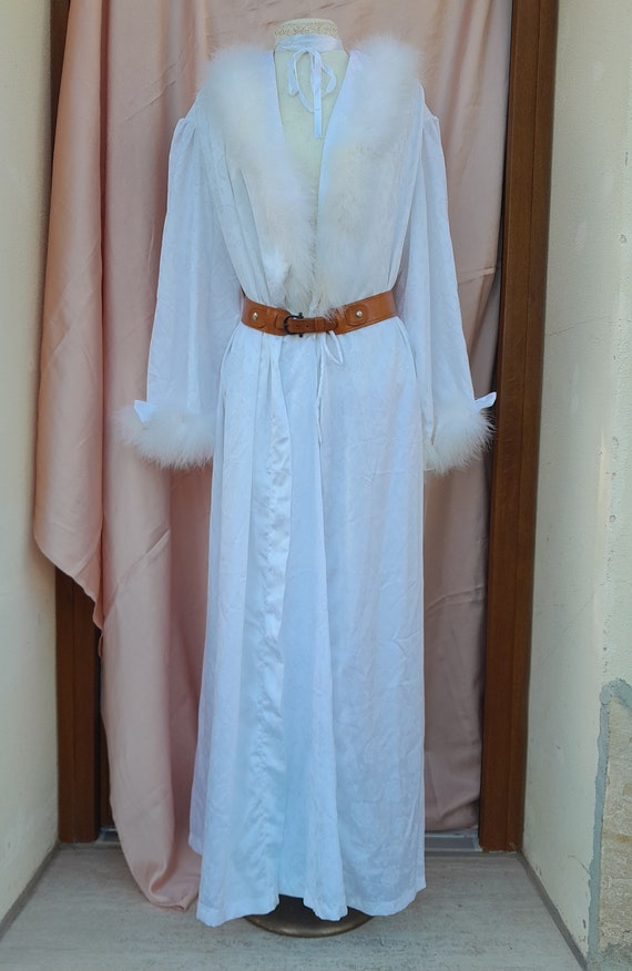 Vintage White Silk Robe with Marabou Feathers