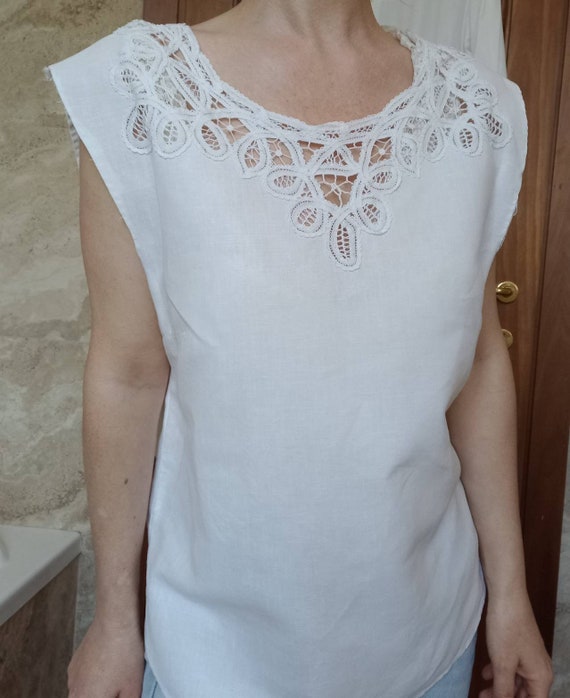 Vintage White Crochet Linen Blouse