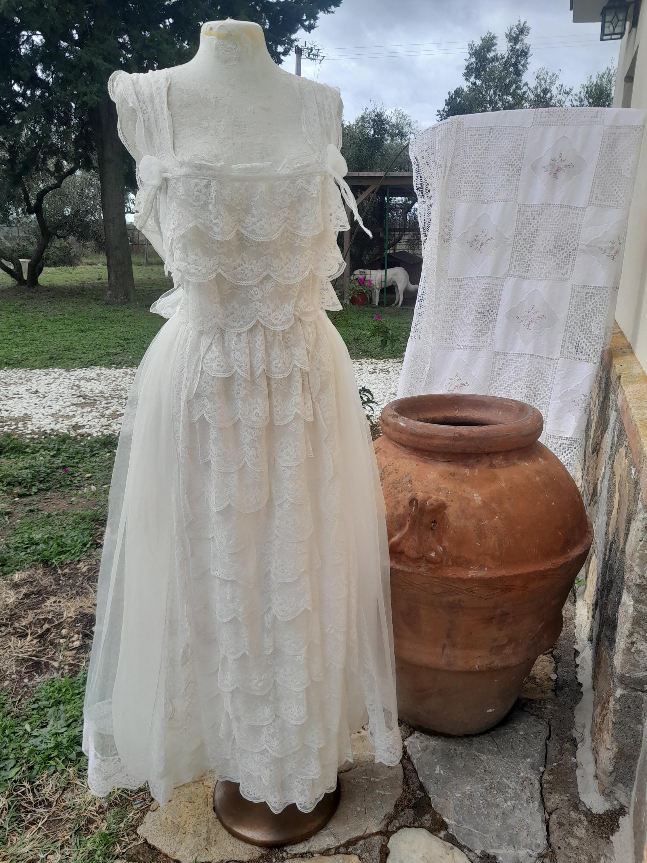Robe en dentelle des années 1920 France