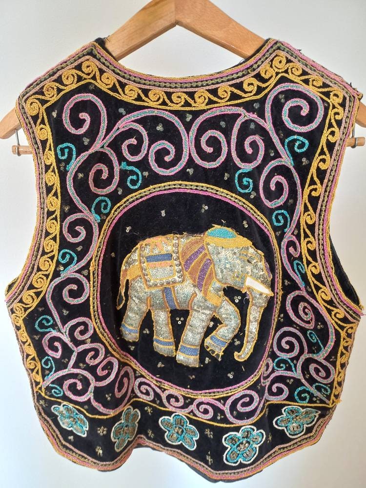 シラージ sillage GILET Embroidered Elephan Sillage GILET Embroidered Elephant