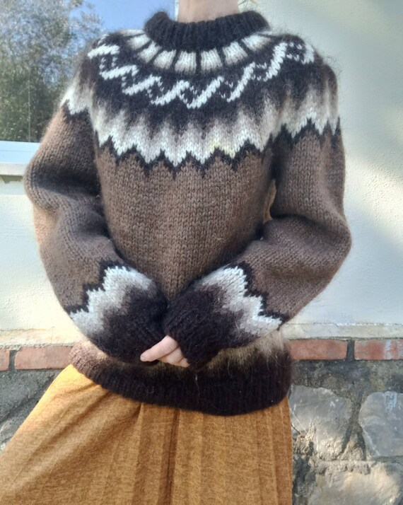 Vintage Icelandic Wool Knit