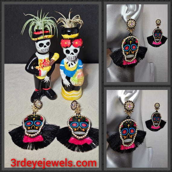 Sugar Skull inspired Earrings:  Dia De Los Muertos