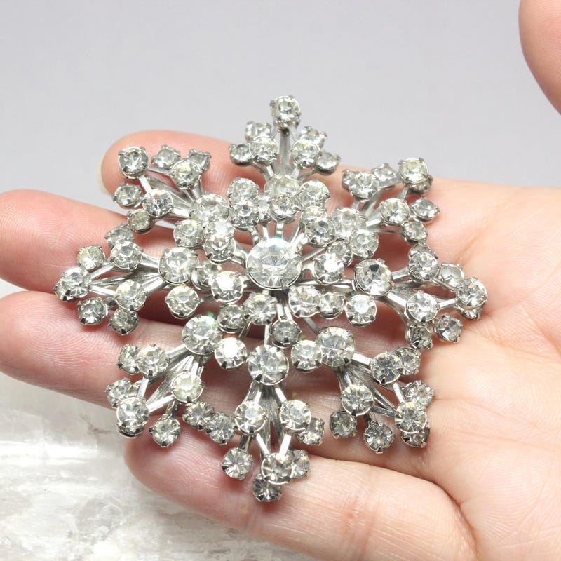 Snowflake Brooch Pin - Etsy